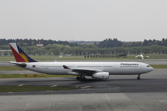 Airbus A330-300 (RP-C8785) - Taxing at Narita Intl Aiurport on 2015/05/02