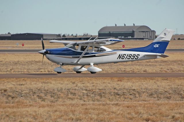 Cessna Skylane (N6199S)
