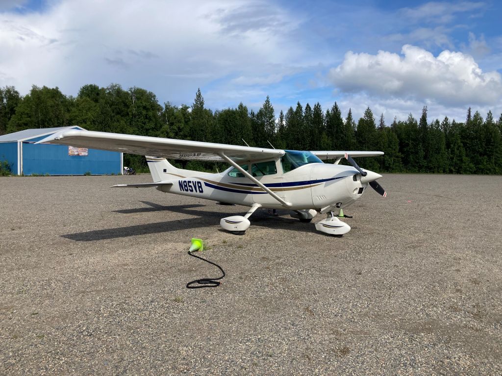 Cessna Skylane (N85VB)