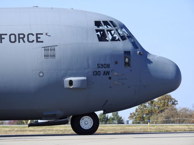 Lockheed C-130 Hercules —