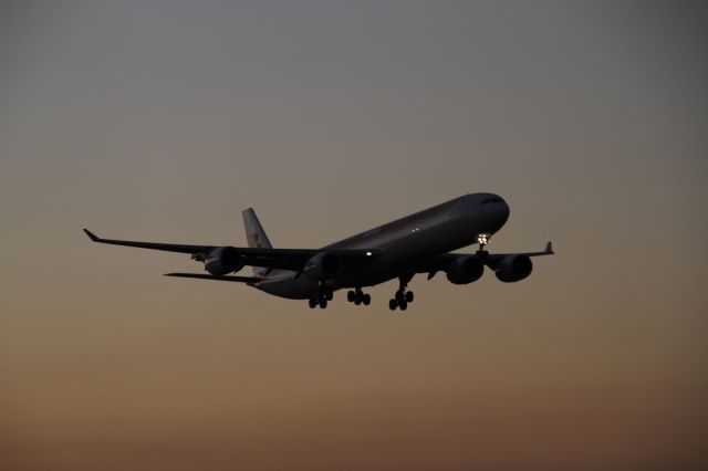 Airbus A340-500 (EC-INO)