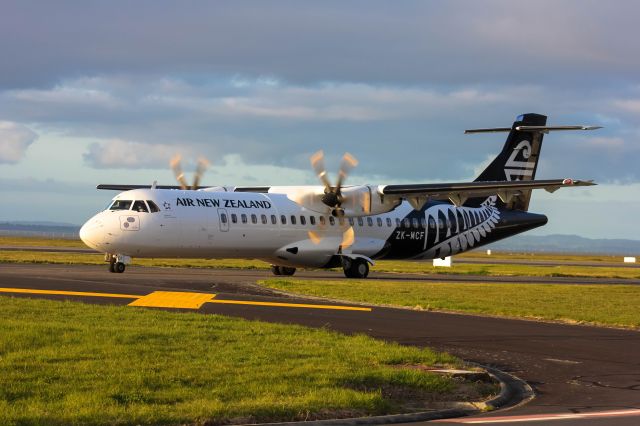 ATR ATR-72 (ZK-MCF)