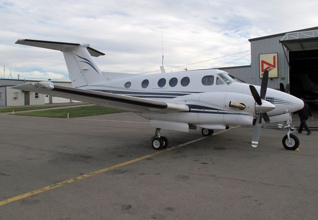 Beechcraft King Air F90 (N411RJ)