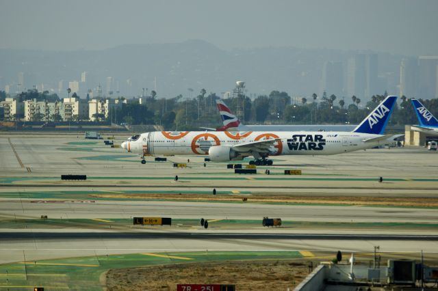 BOEING 777-300ER (JA789A)