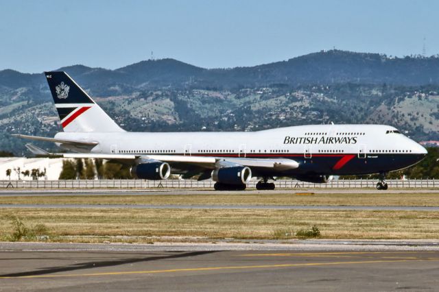 Boeing 747-400 (G-BNLC) - BRITISH AIRWAYS - BOEING 747-436 - REG : G-BNLC (CN 23910/734) - ADELAIDE INTERNTIONAL AIRPORT SA. AUSTRALIA - YPAD (28/10/1990)