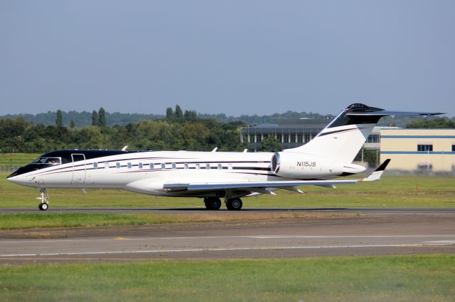 Bombardier Global Express (N115JS) - Departing rwy 24 on 7-Sep-21 heading for KTEB.