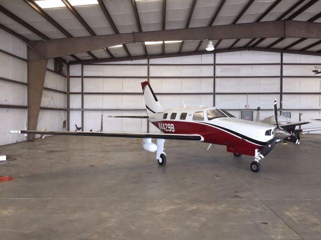 Piper Malibu Mirage (N431ET)