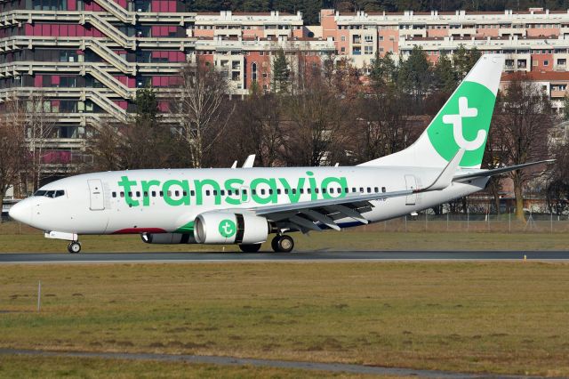 Boeing 737-700 (PH-XRC)