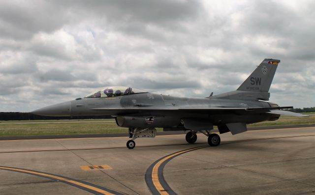 Lockheed F-16 Fighting Falcon (91-0398)