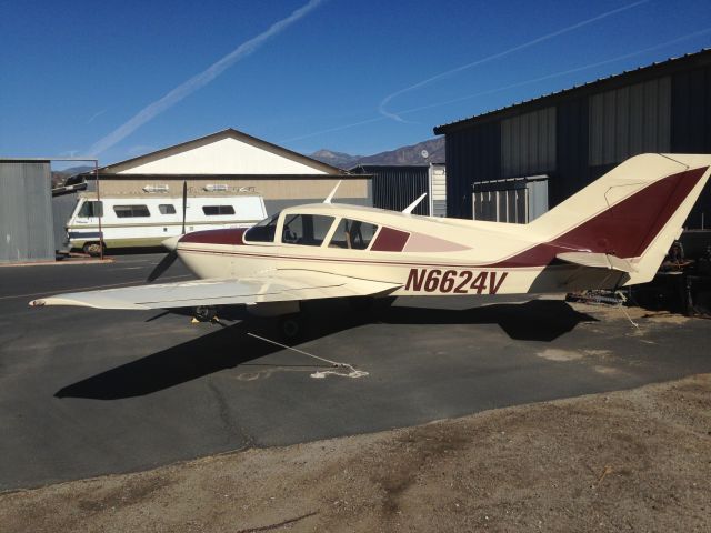 BELLANCA Viking (N6624V) - Bellanca Turbo Viking at Santa Paula Airport 11/8/2014