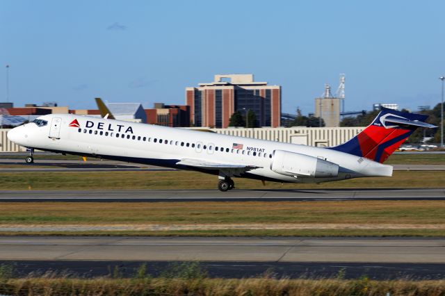 Boeing 717-200 (N981AT)