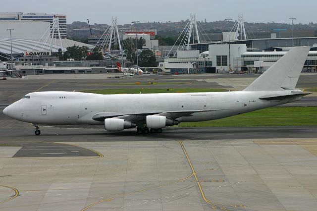 Boeing 747-200 (B-HMD) - FROM MY 2006 ARCHIVES