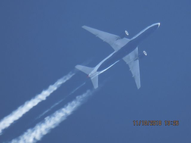 Boeing 777-200 (G-YMMG)