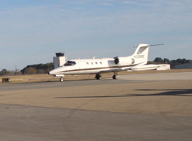 Learjet 35 (N335RD) - Photo taken 12-17-07.