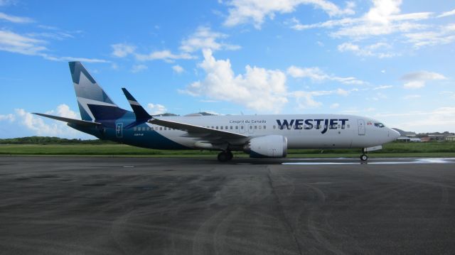 Boeing 737 MAX 8 (C-GDDR)