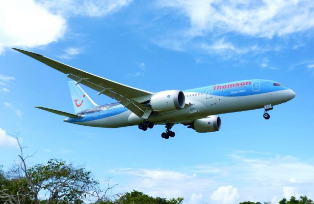 Boeing 787-8 (G-TUIC) - THOMSON AIRWAYS 788 ON FINAL APPROACH AT MDPP AIRPORT!