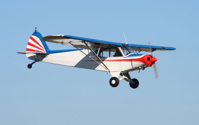 Piper L-21 Super Cub (N828JP) - 1957 Super Cub landing at M54