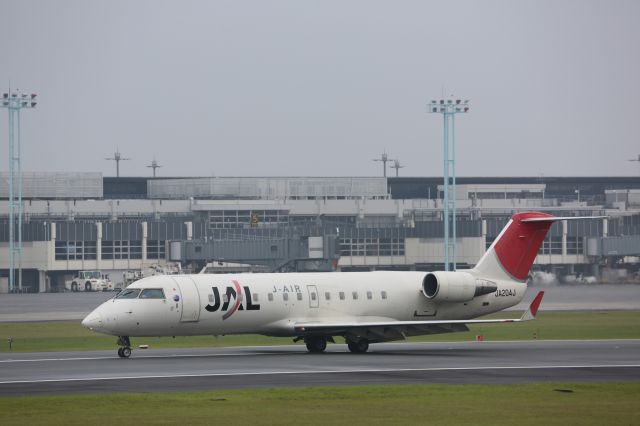 Canadair Regional Jet CRJ-200 (JA204J)