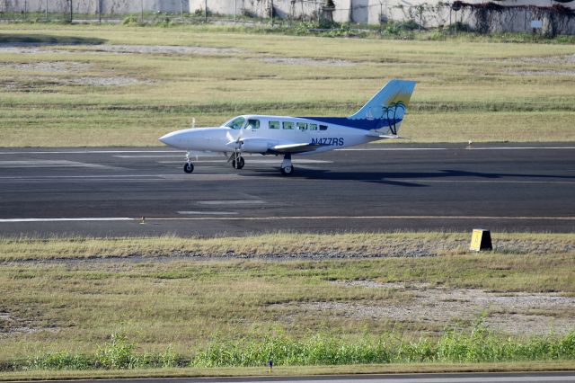 Cessna 402 (N477RS)