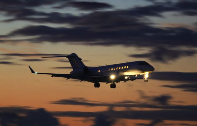 Bombardier Global Express (D-AAHB)