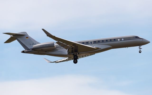 BOMBARDIER BD-700 Global 7500 (D-APLC)