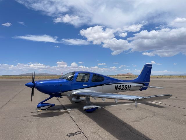 Cirrus SR-22 (N42SH)