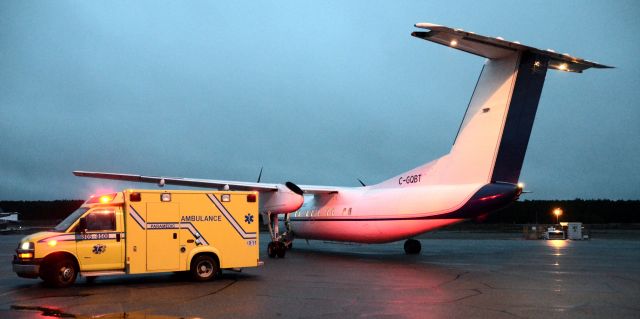 de Havilland Dash 8-200 (QUE30) - C-GQBT en mode MEDEVAC