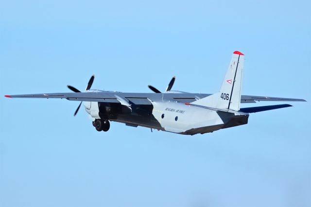 Antonov An-26 (N406)