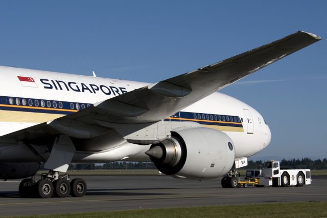 Boeing 777-200 (9V-SVA)