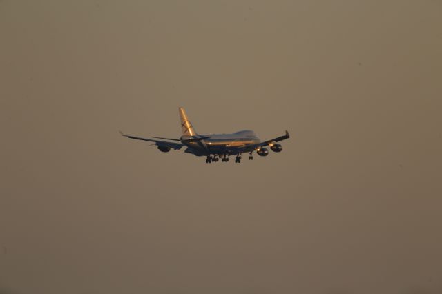 Boeing 747-400 (VP-BIM)