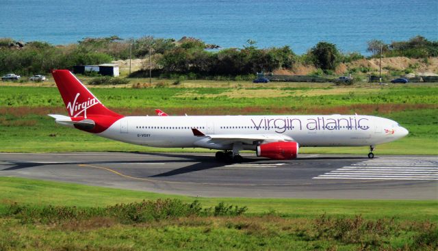 Airbus A330-300 (G-VSXY)