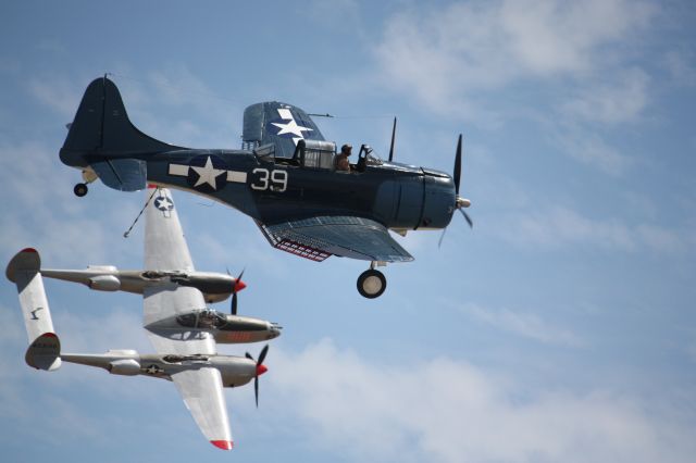 — — - SBD & P-38 POF Airshow May 5-6