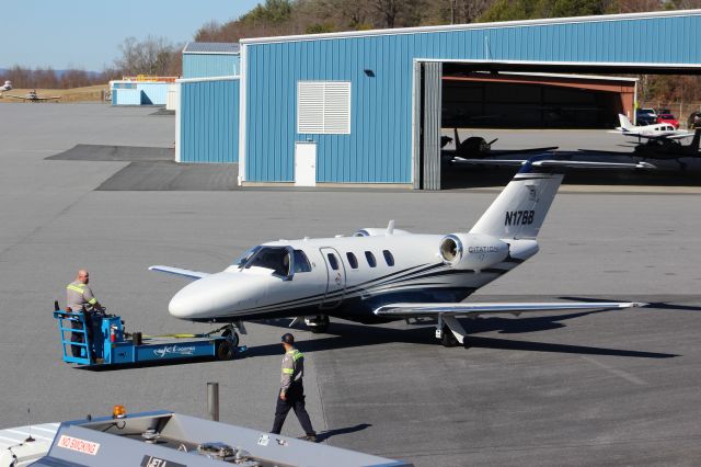 Cessna Citation CJ1 (N17BB)