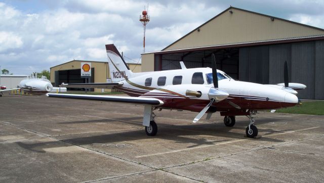 Piper Cheyenne 2 (N20WL) - 19 Sept 2008