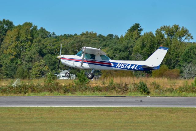 Cessna 152 (N5144L)