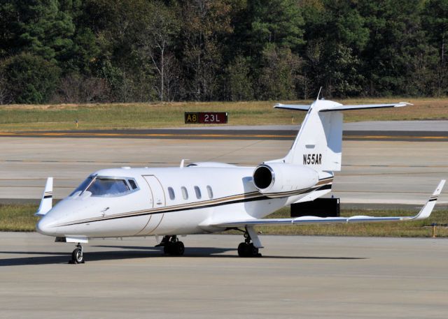 Learjet 55 (N55AR)