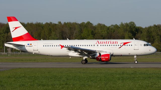 Airbus A320 (D-ABZF) - Operated by Air Berlin