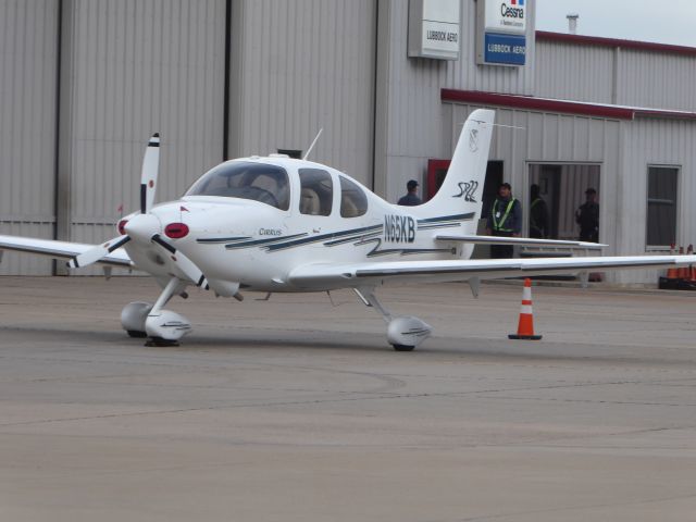 Cirrus SR-22 (N65KB)