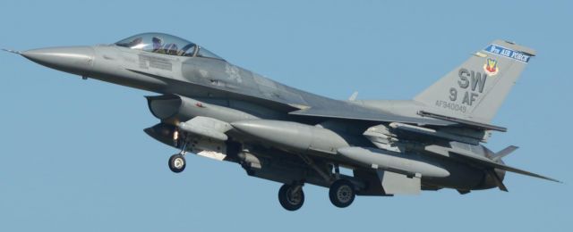Lockheed F-16 Fighting Falcon (94-0049)