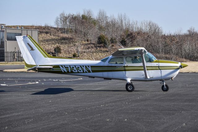 Cessna Skylane (N733XY)