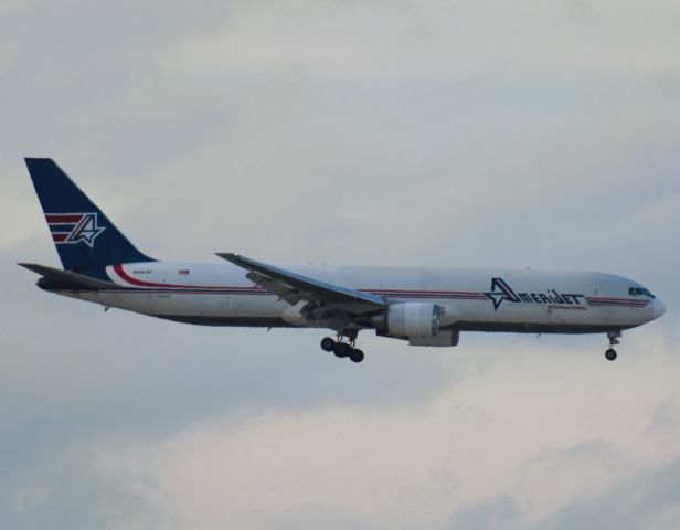 BOEING 767-300 (N319CM) - An Ameri-Jet B767-300F Reg#N319CM "Arriving from Managua,Nicaragua(MGM/MNMG)