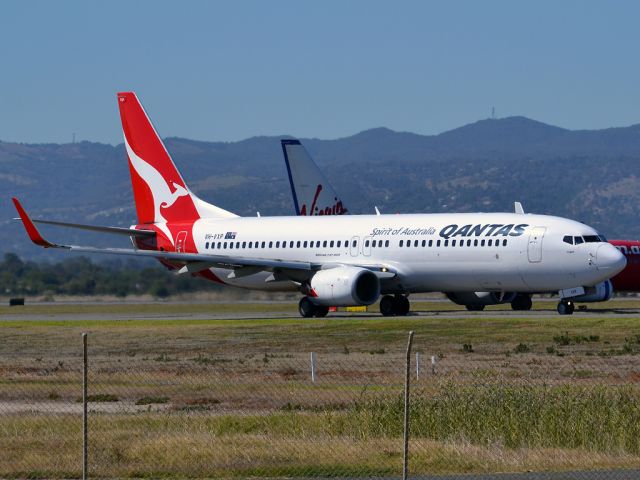 Boeing 737-800 (VH-VXP) - On taxi-way heading for take off on runway 05. Thursday 12th April 2012.