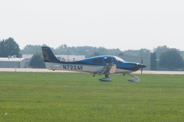 Cirrus SR-22 (N722AF)