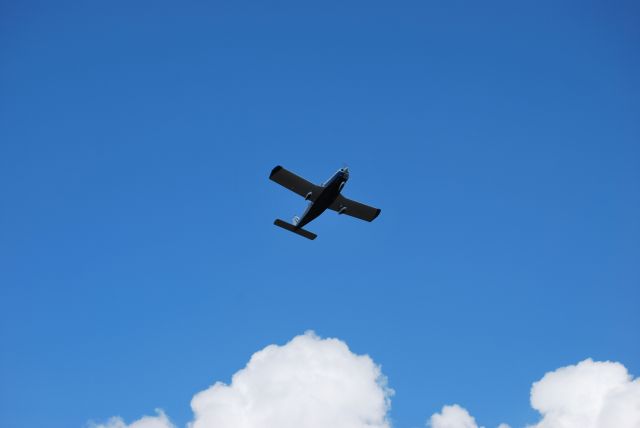 Piper Saratoga (N2225S)