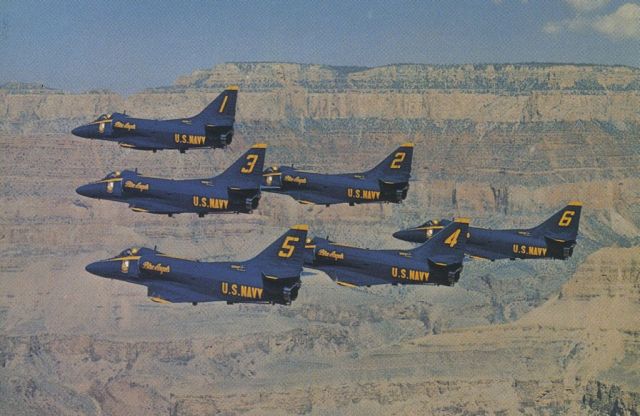 SINGAPORE TA-4 Super Skyhawk (15-4986) - scanned from postcard