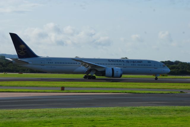 Boeing 787-8 (HZ-AR12) - Manchester Viewing Area