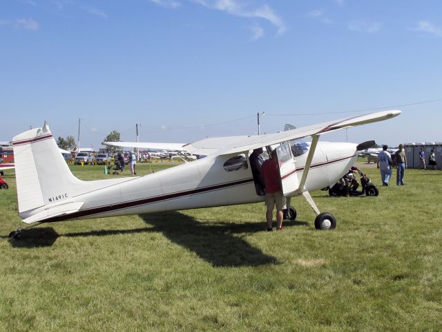 Cessna Skywagon 180 (N1691C) - Oshkosh 2013!