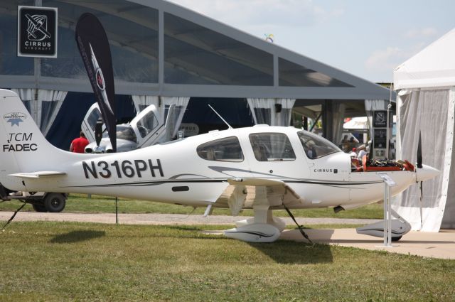 Cirrus SR-22 (N316PH)