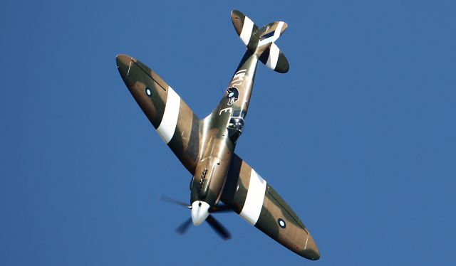 SUPERMARINE Spitfire (F-AZJS)