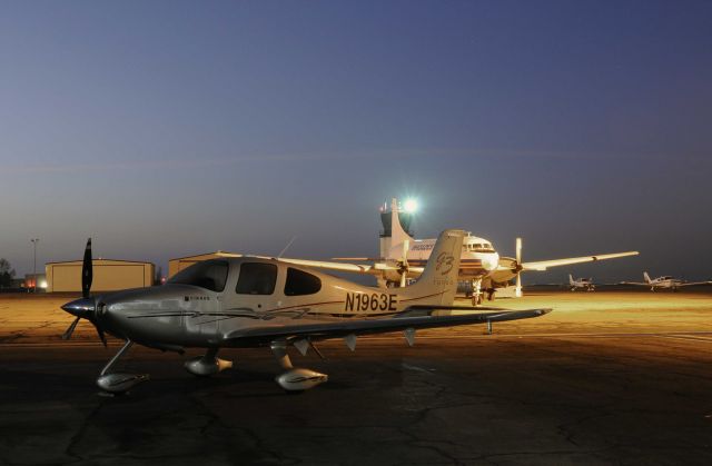 Cirrus SR-22 (N1963E) - Early morning scene at Merced Regional Airport